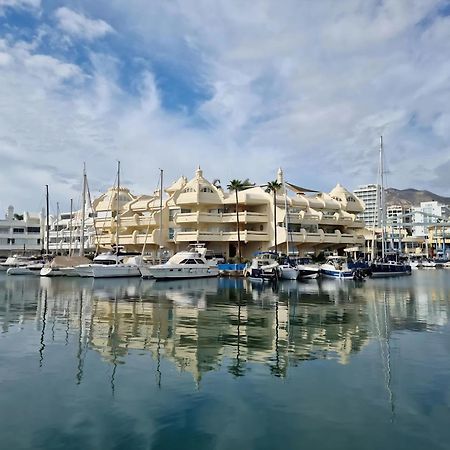 Estudio Aguila Prive Aceptamos Mascotas Benalmádena Esterno foto
