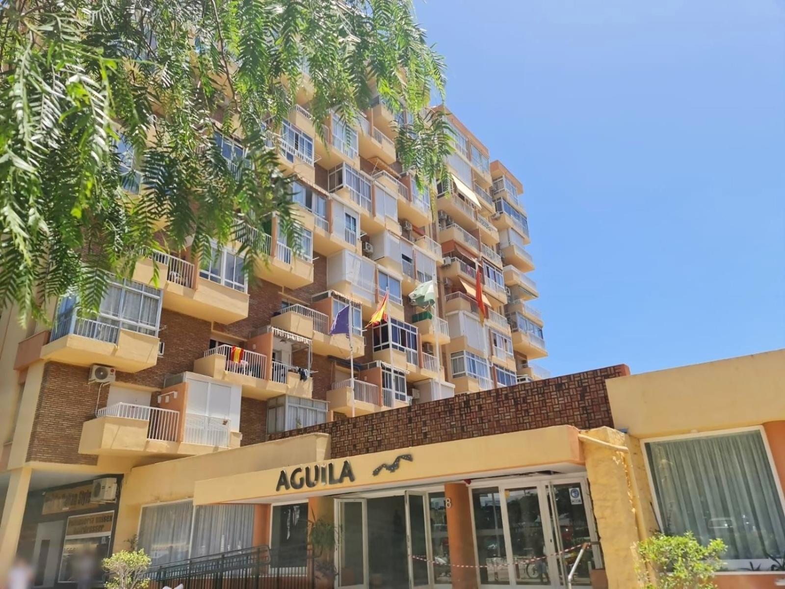 Estudio Aguila Prive Aceptamos Mascotas Benalmádena Esterno foto