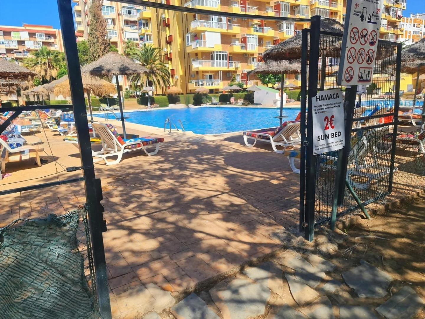 Estudio Aguila Prive Aceptamos Mascotas Benalmádena Esterno foto